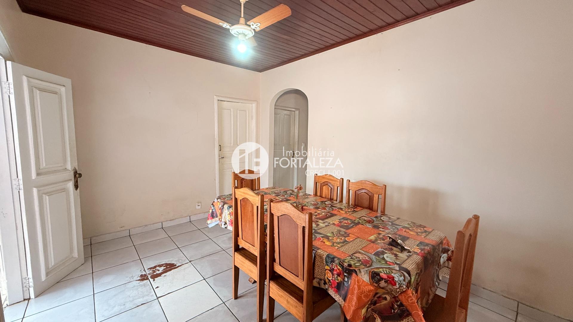 Casa Residencial à venda no Conjunto Tucumã: 