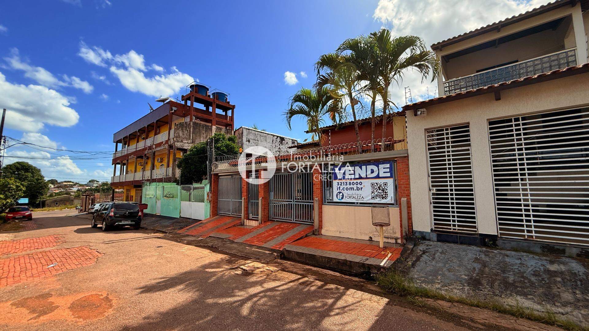 Casa à venda no Abraão Alab: 