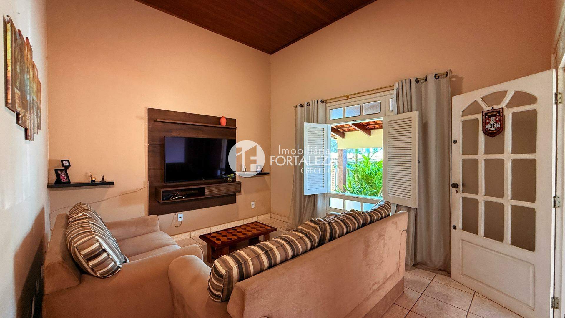 Casa à venda no Abraão Alab: 