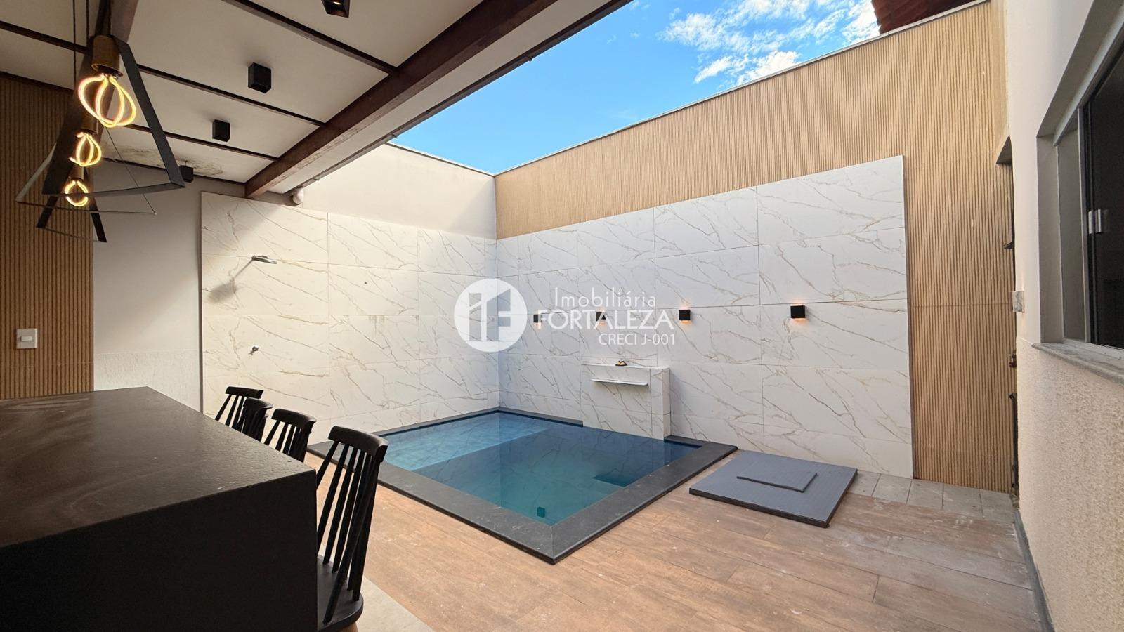 Casa Residencial à venda no Condomínio Topázio: 