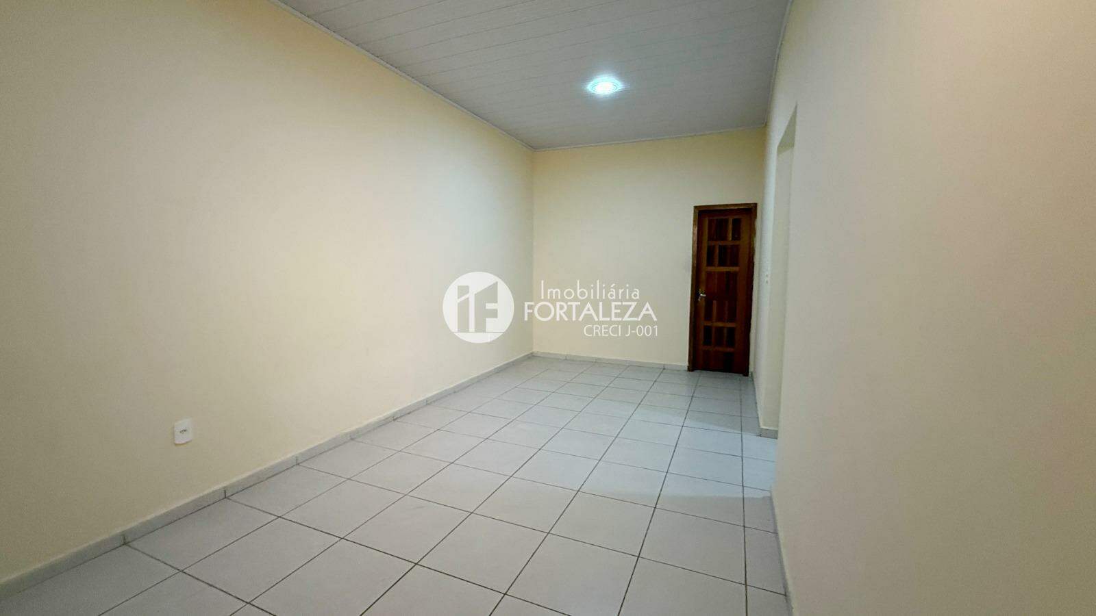 Área Comercial à venda no Floresta: 