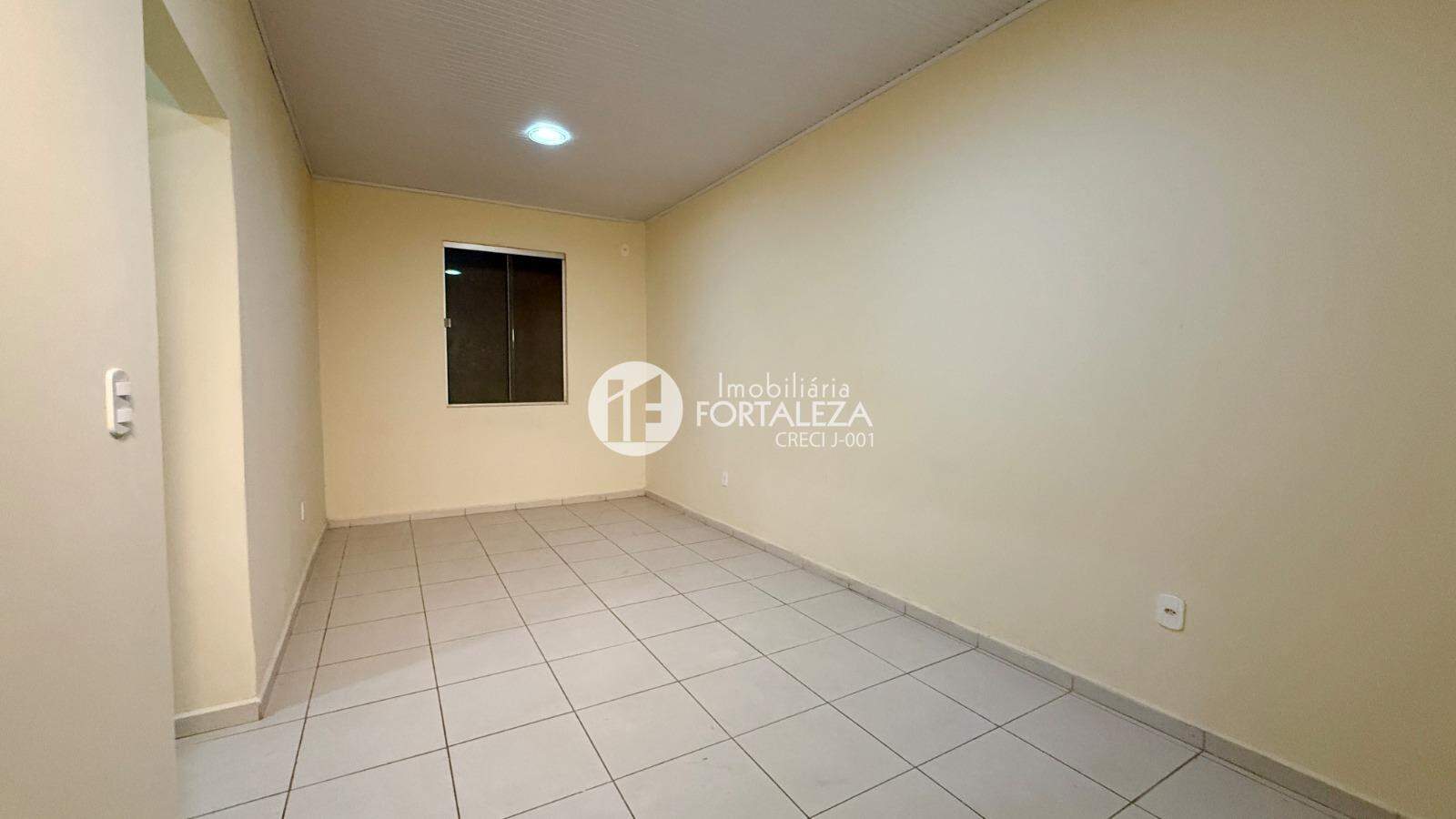 Área Comercial à venda no Floresta: 