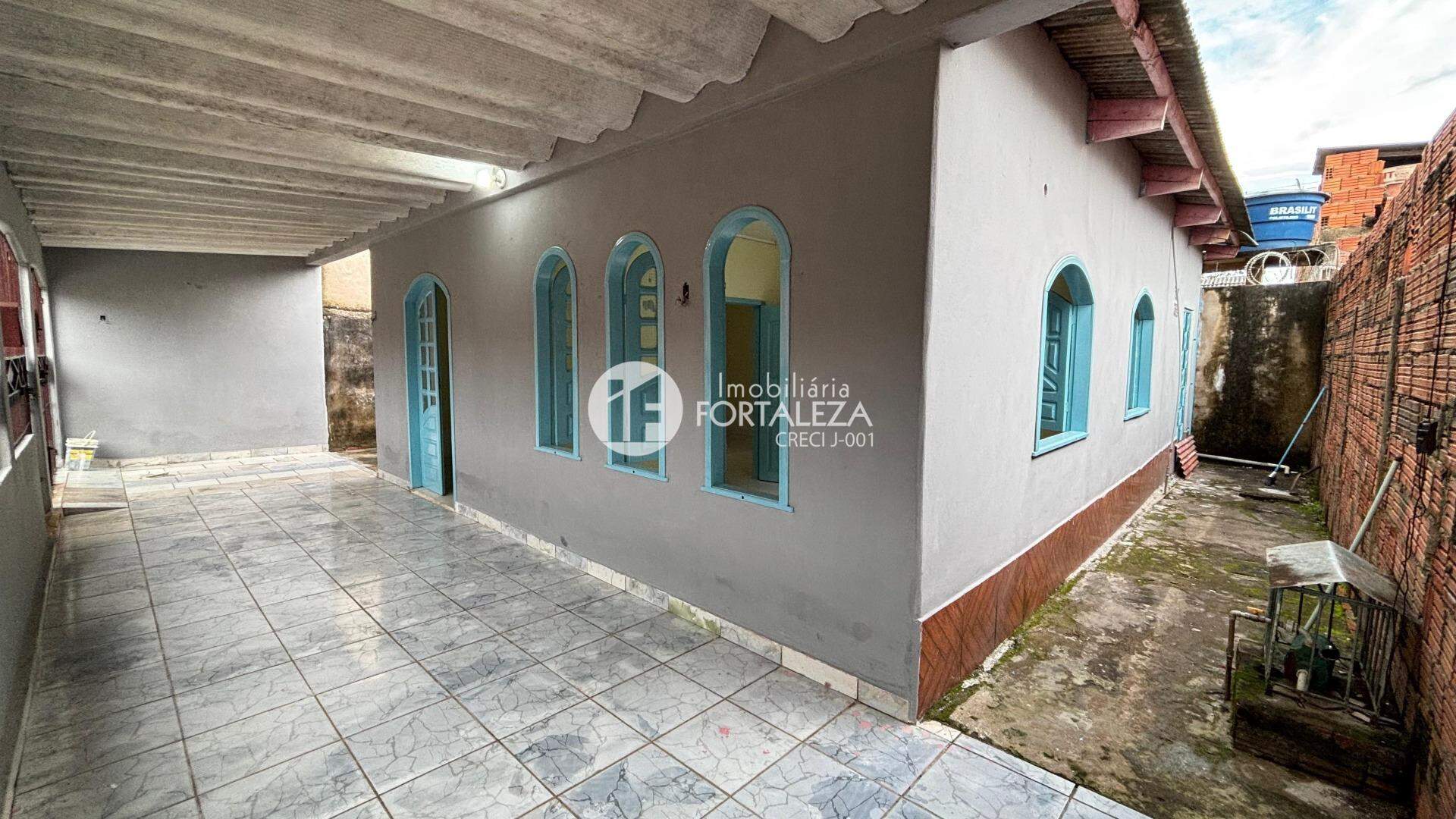 Casa Residencial à venda no Conjunto Rui Lino: 