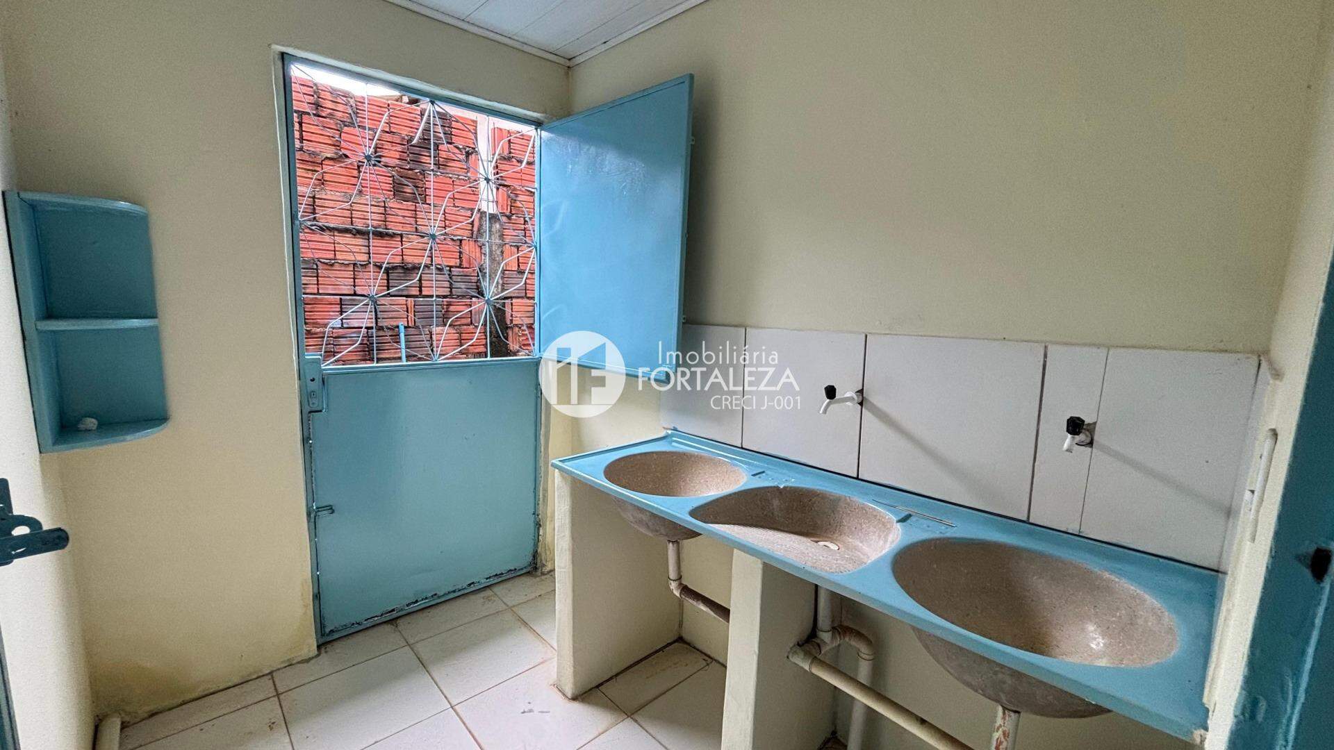 Casa Residencial à venda no Conjunto Rui Lino: 