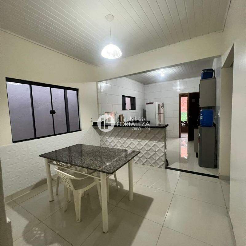 Casa Residencial à venda no Tancredo Neves: 