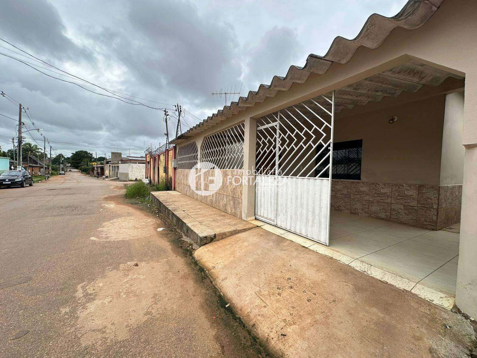 Casa Residencial à venda no Tancredo Neves: 