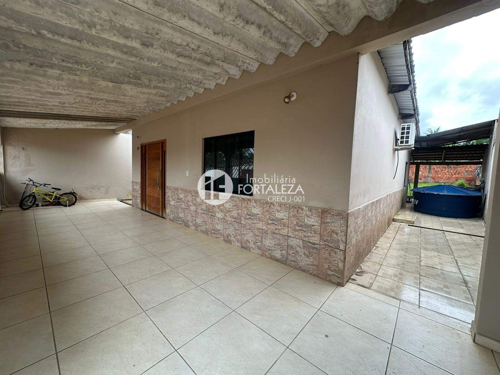 Casa Residencial à venda no Tancredo Neves: 