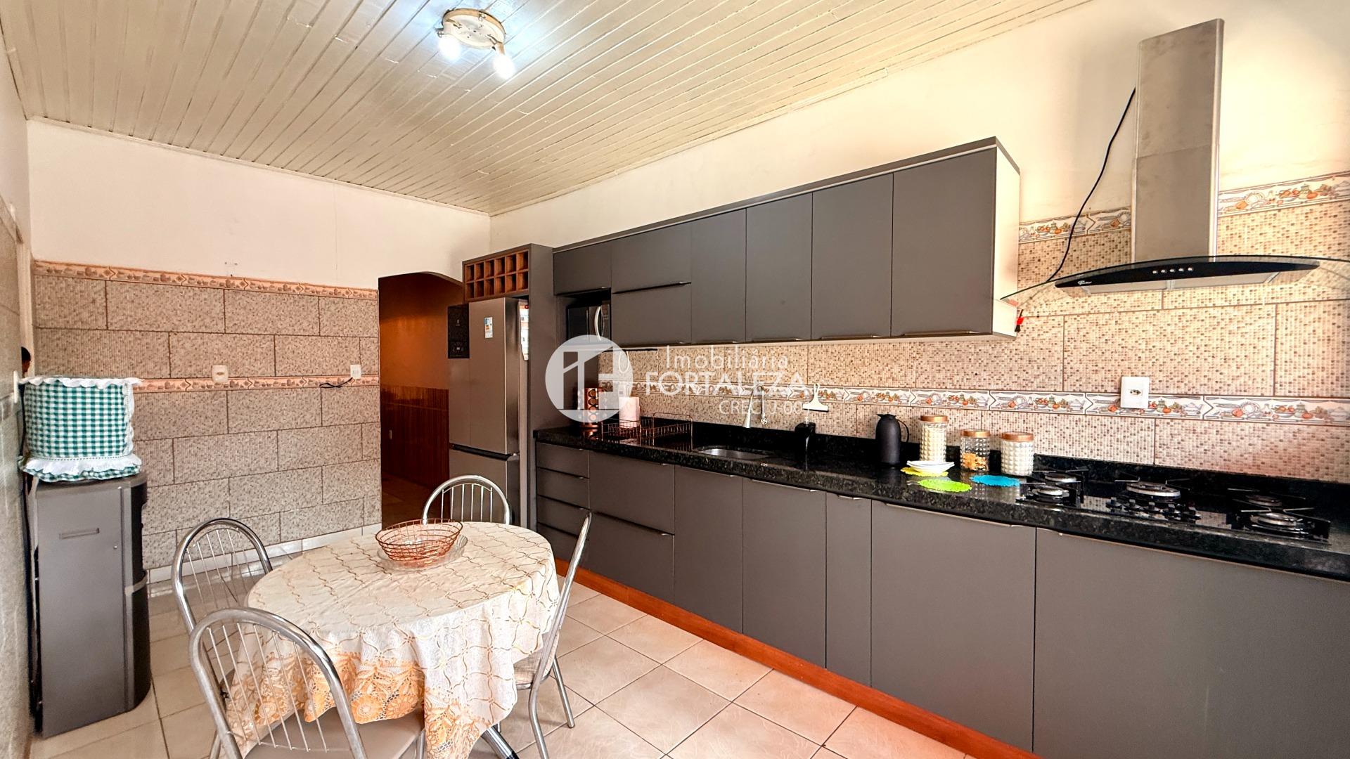 Casa Residencial à venda no Estação Experimental: 