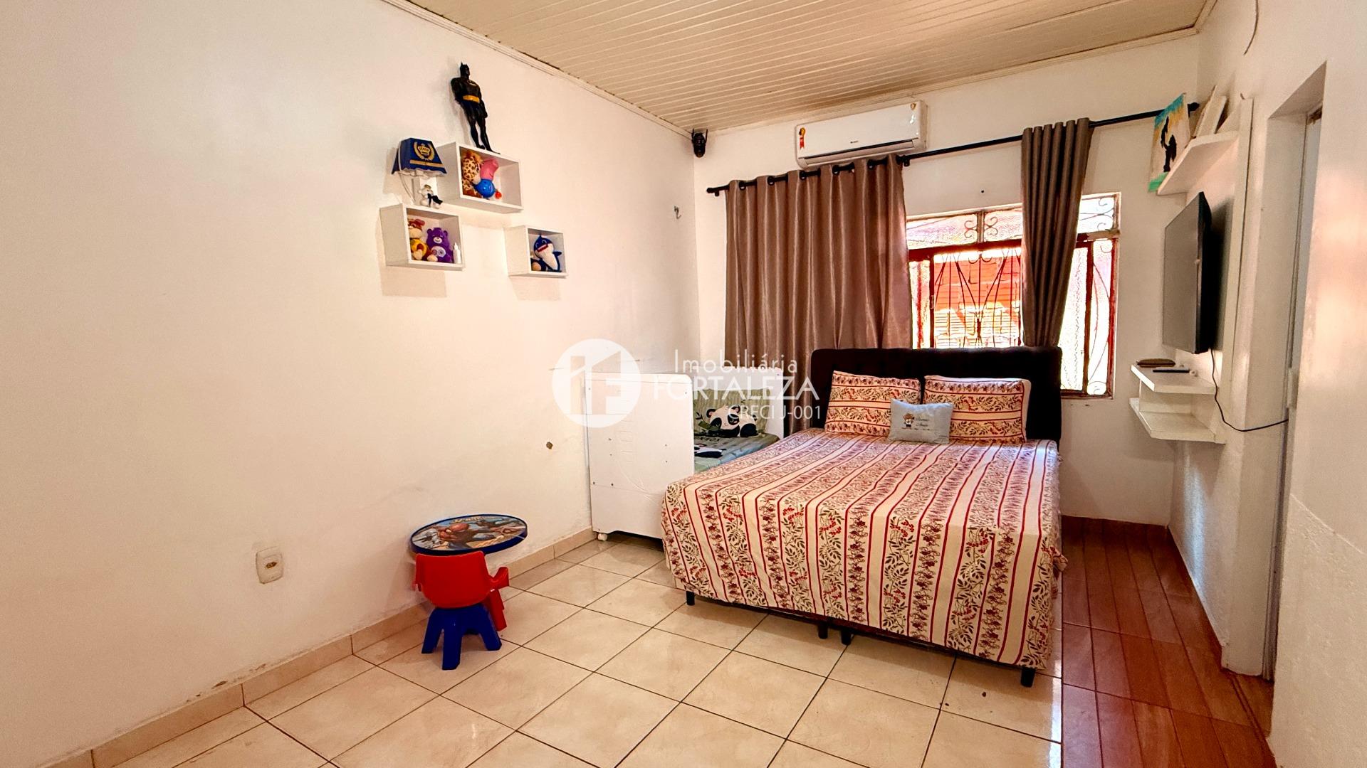 Casa Residencial à venda no Estação Experimental: 