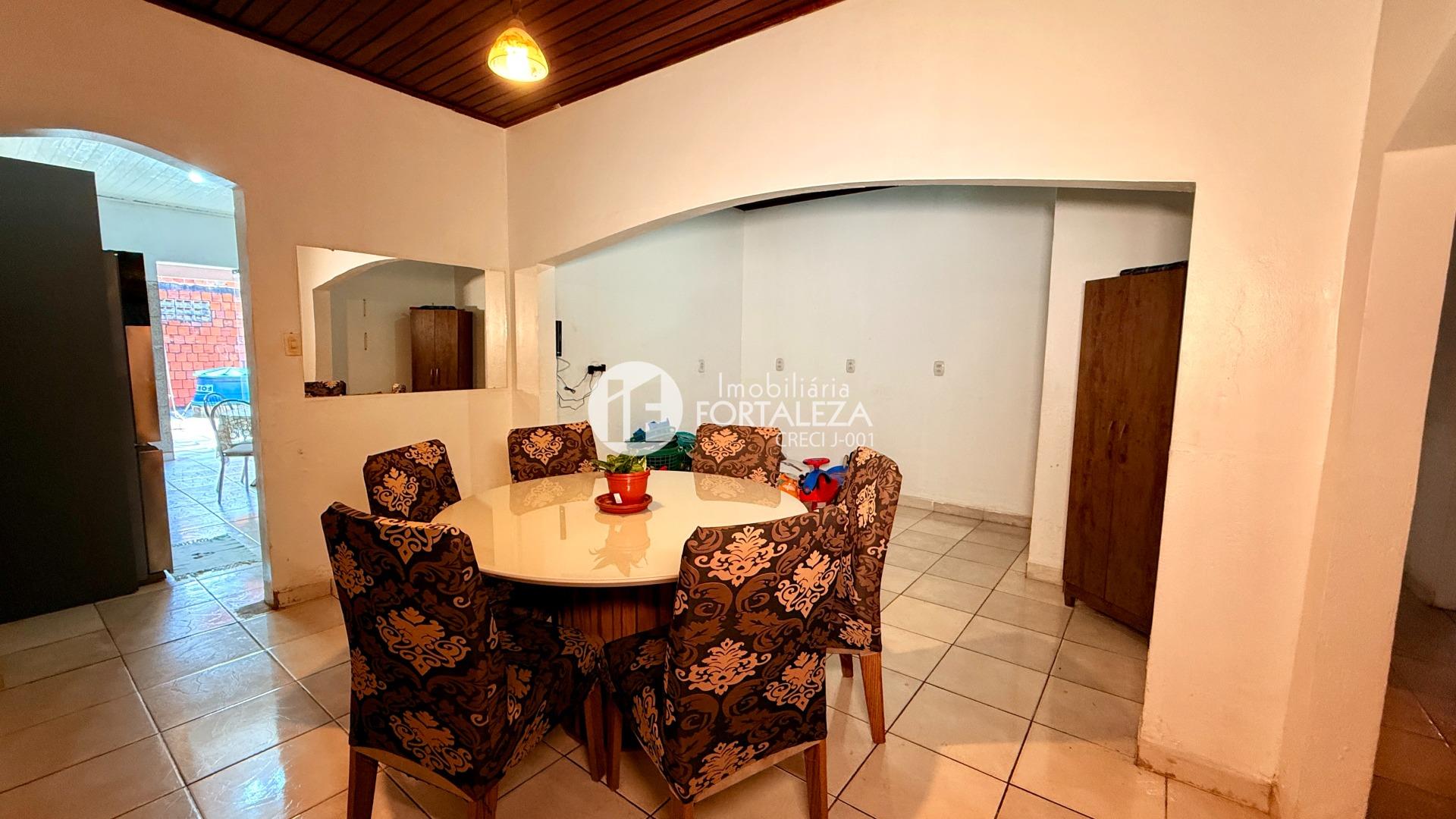 Casa Residencial à venda no Estação Experimental: 