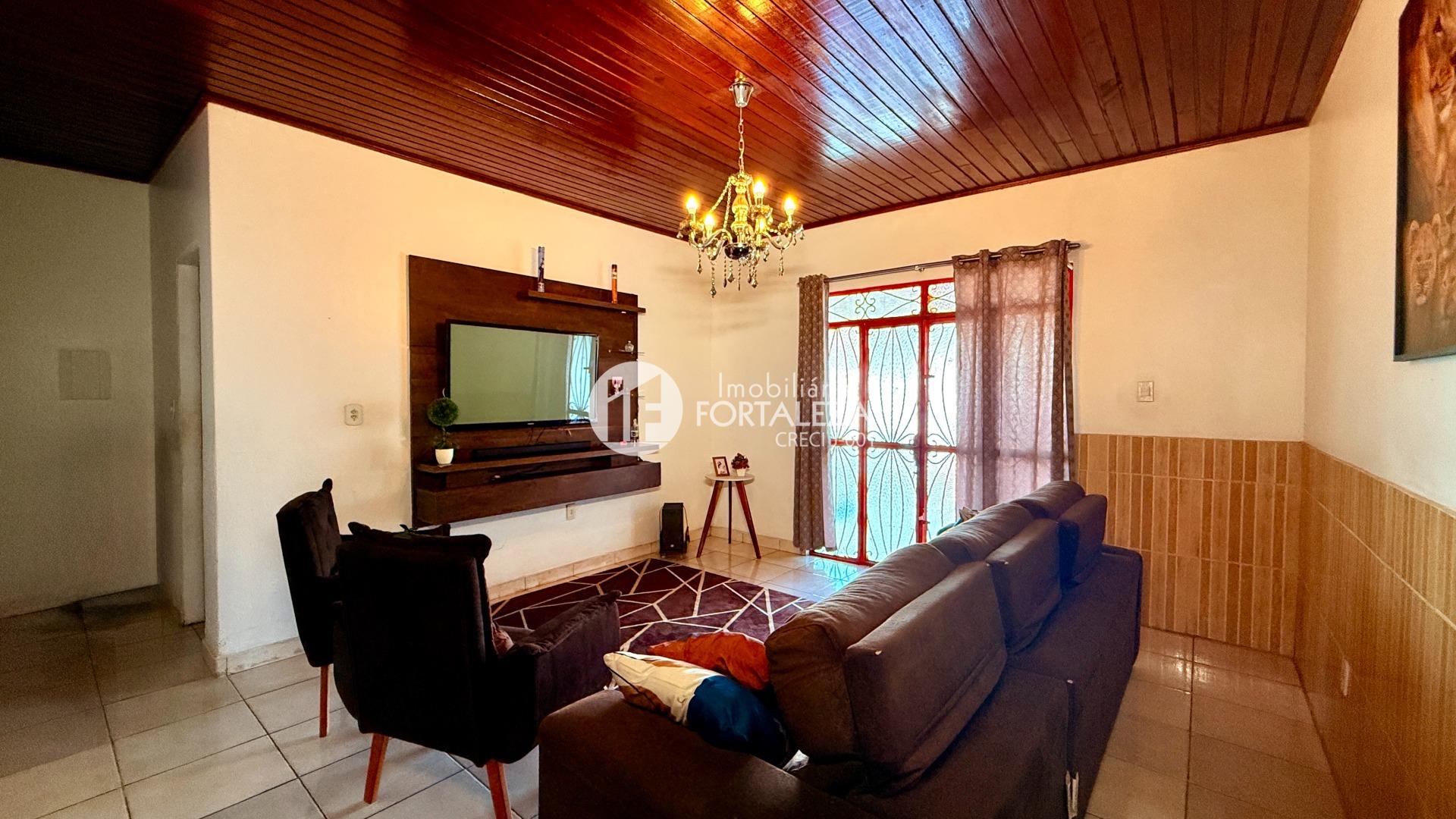 Casa Residencial à venda no Estação Experimental: 