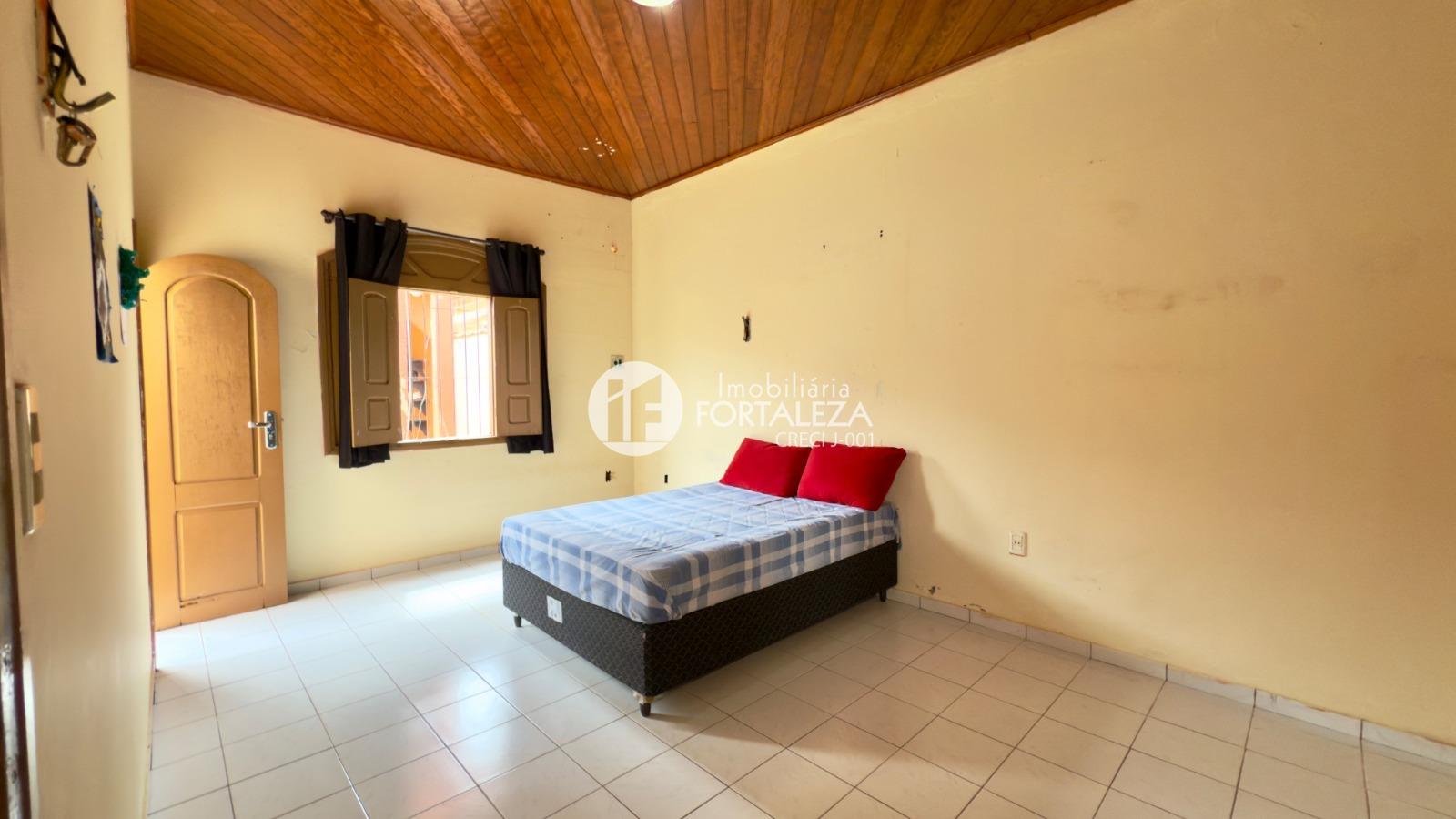 Casa Residencial à venda no Conjunto Manoel Julião: 