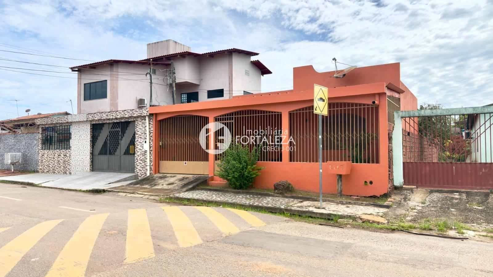 Casa Residencial à venda no Conjunto Manoel Julião: 