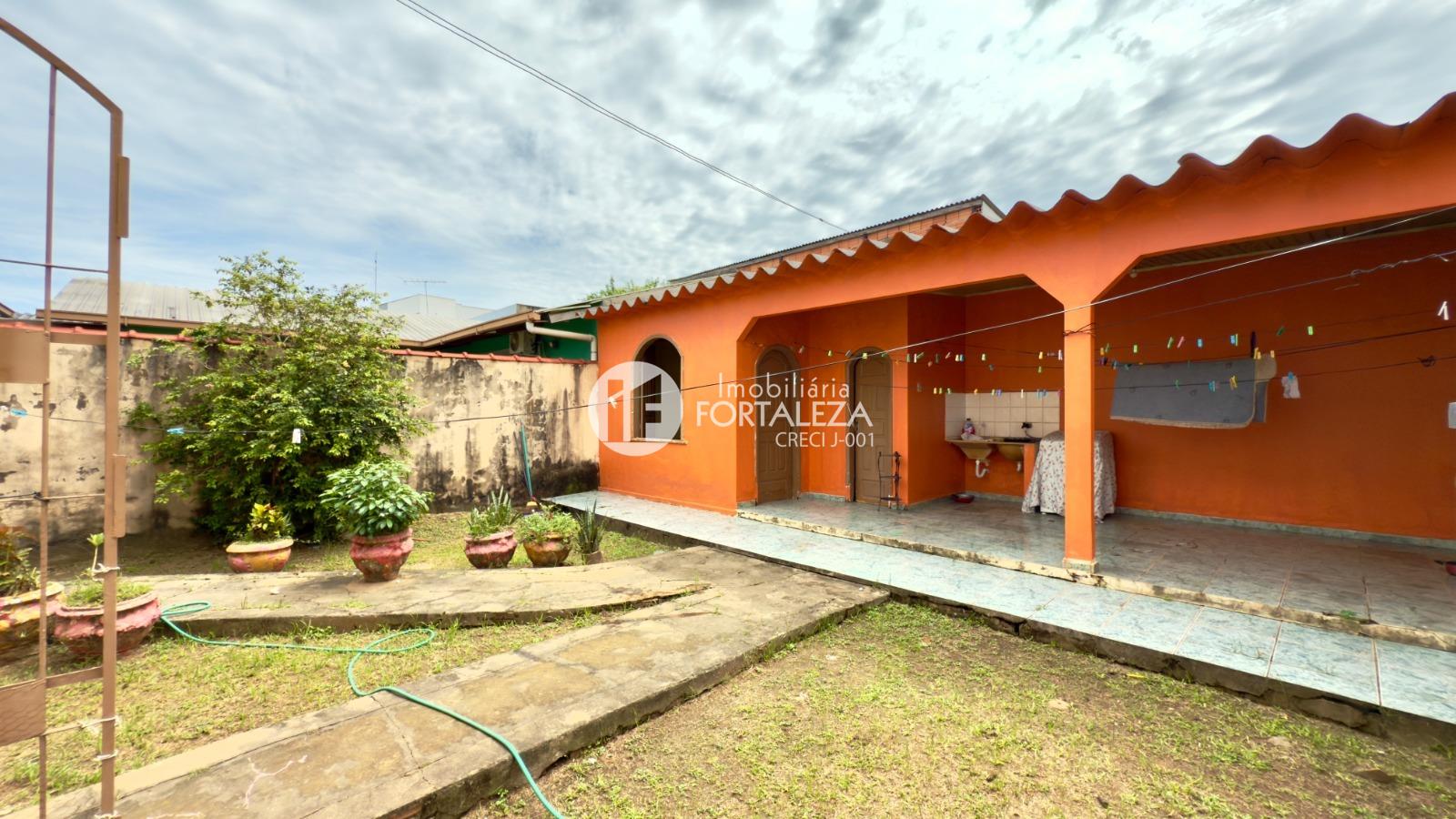 Casa Residencial à venda no Conjunto Manoel Julião: 