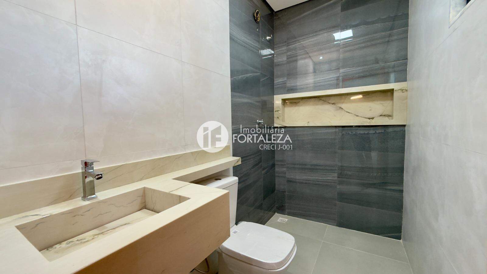 Casa Residencial à venda no Residencial Parque Bonsucesso: