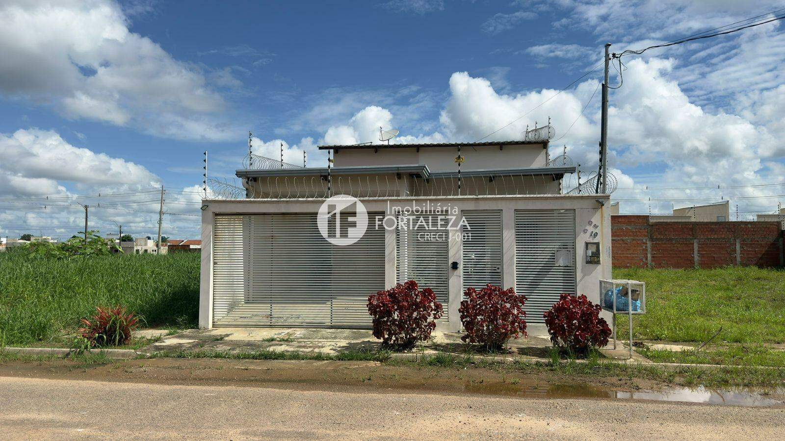 Casa Residencial à venda no Residencial Parque Bonsucesso: 