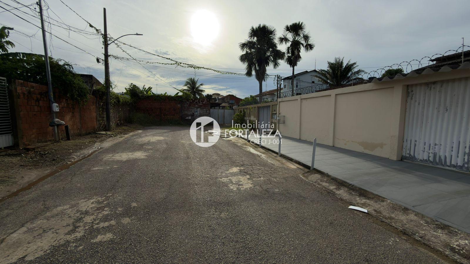 Casa Residencial à venda no Bosque: 