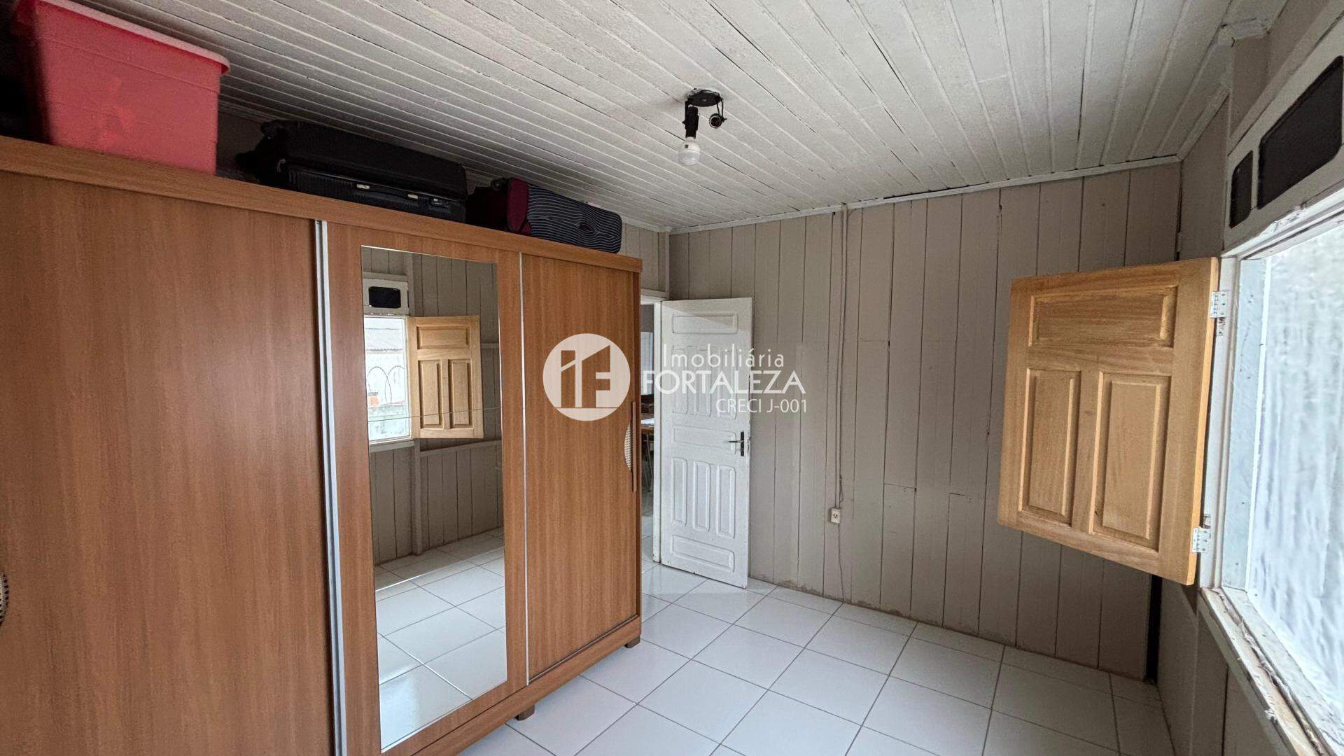 Casa Residencial à venda no Conjunto Oscar Passos: 