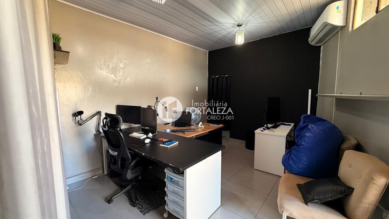 Casa Residencial à venda no Estação Experimental: 