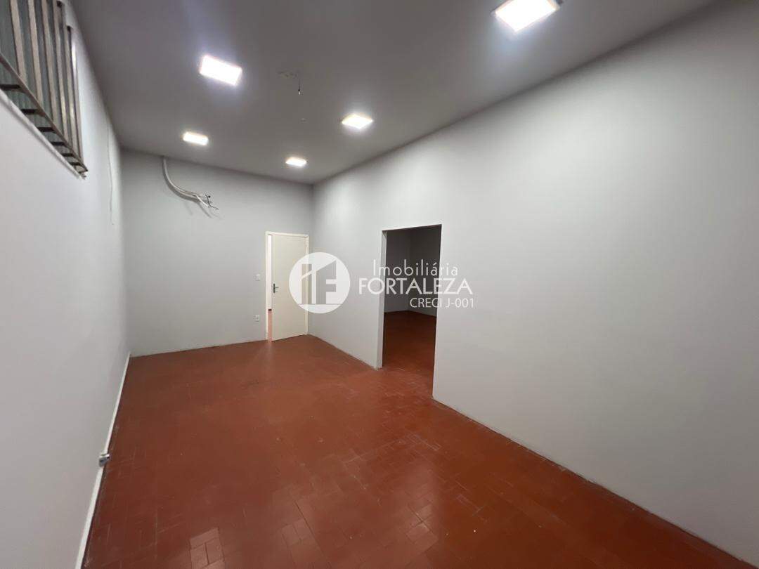 Sala para aluguel no Bosque: