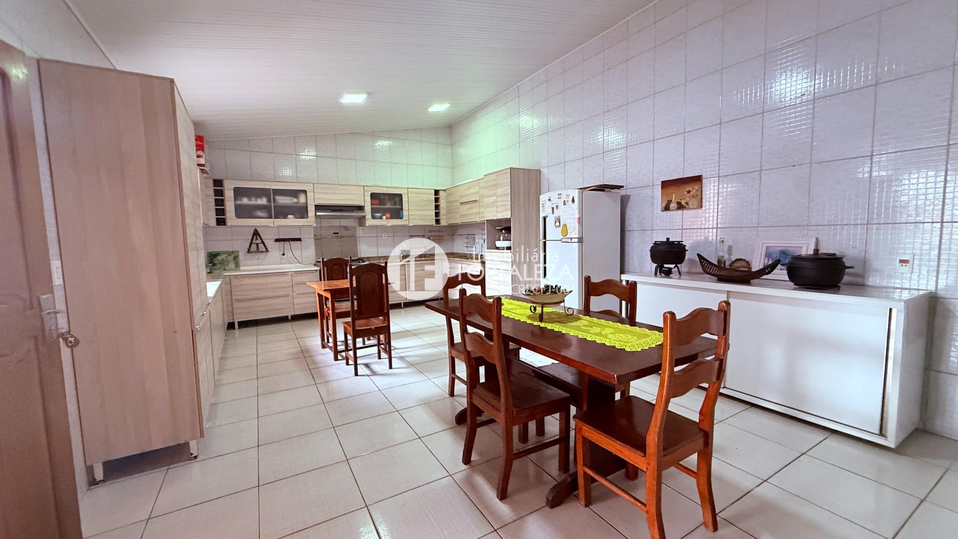 Casa Residencial à venda no Baixa da Colina: 