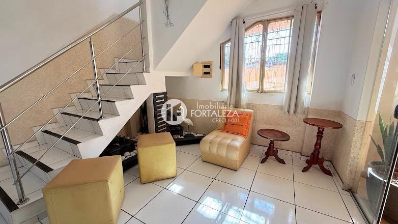 Casa Residencial à venda no Baixa da Colina: 