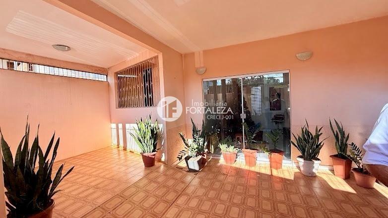 Casa Residencial à venda no Baixa da Colina: 