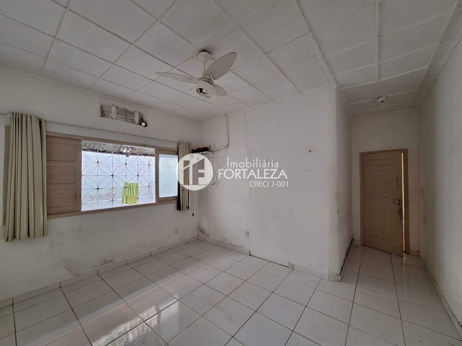 Casa Comercial para aluguel no Bosque: 