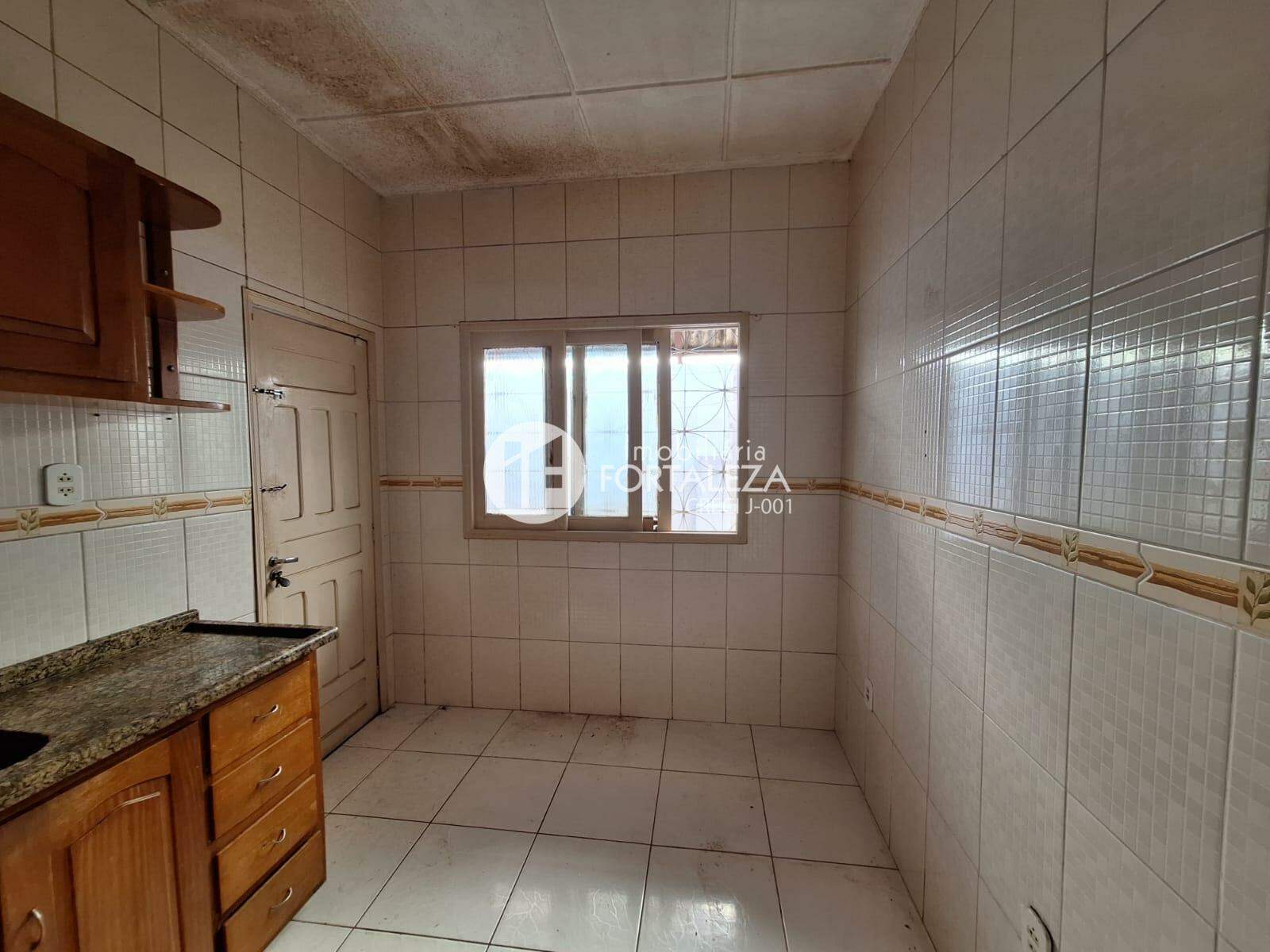 Casa Comercial para aluguel no Bosque: 