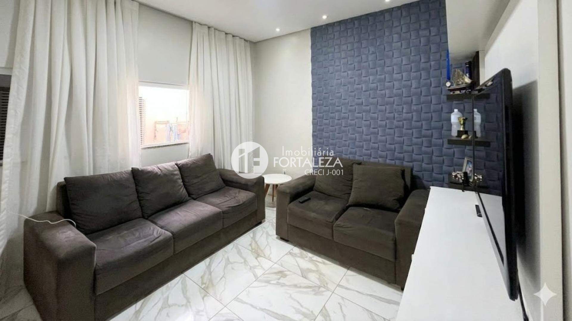 Casa à venda no Conjunto Ouricurí: 