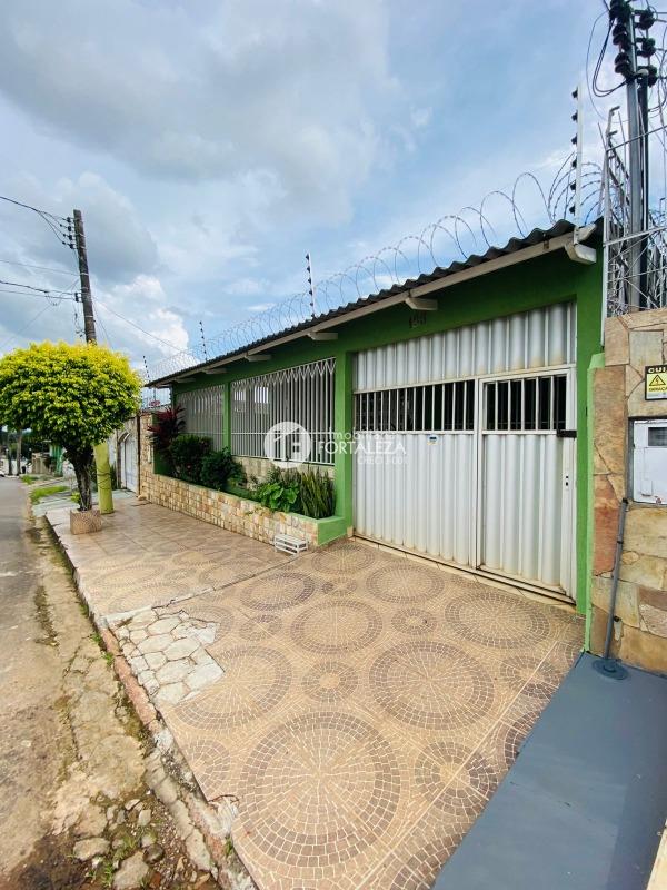Casa à venda no Conjunto Castelo Branco: 