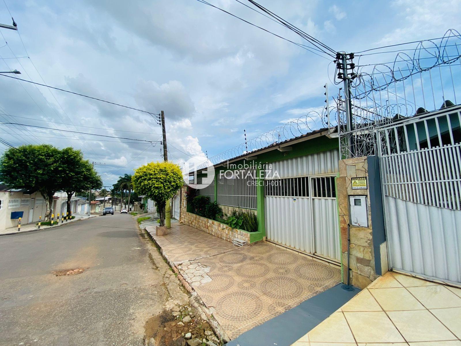 Casa à venda no Conjunto Castelo Branco: 