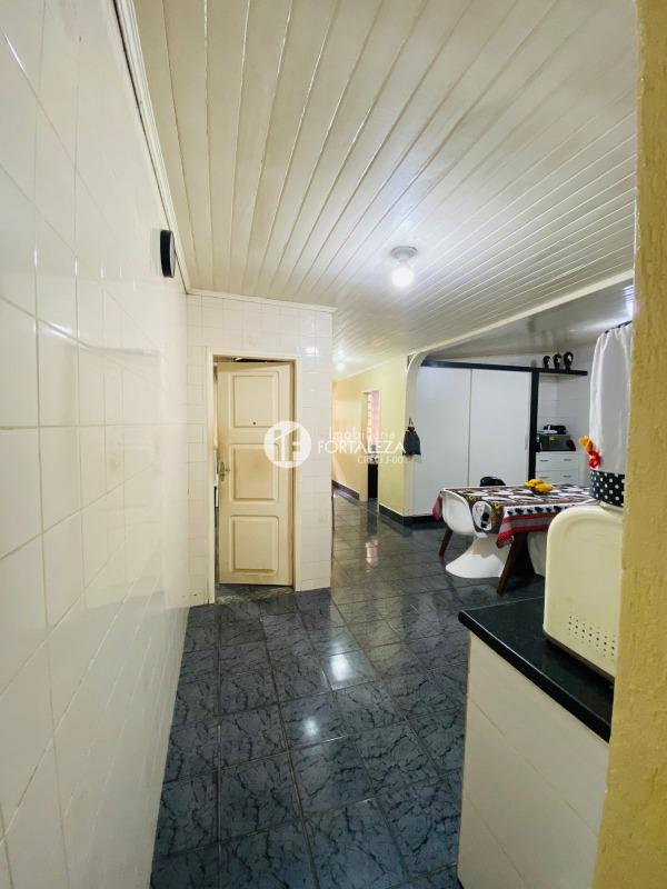 Casa à venda no Conjunto Castelo Branco: 