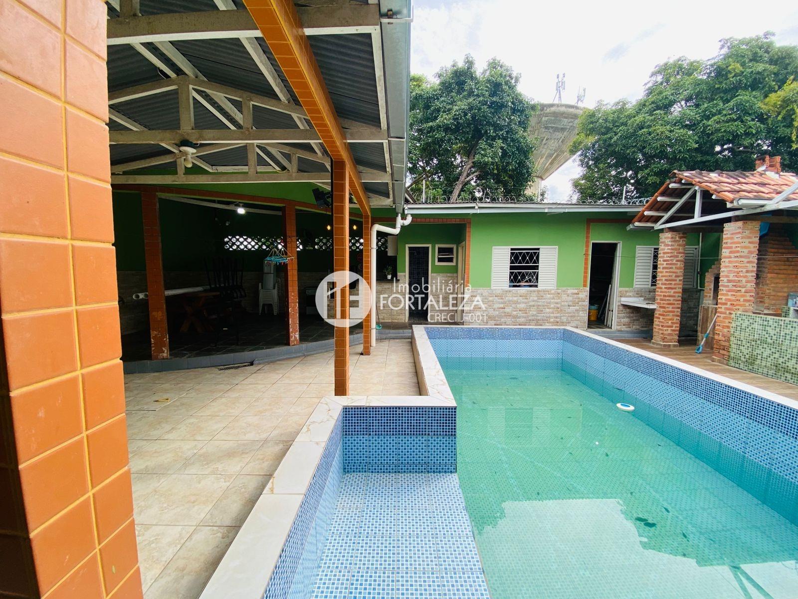 Casa à venda no Conjunto Castelo Branco: 