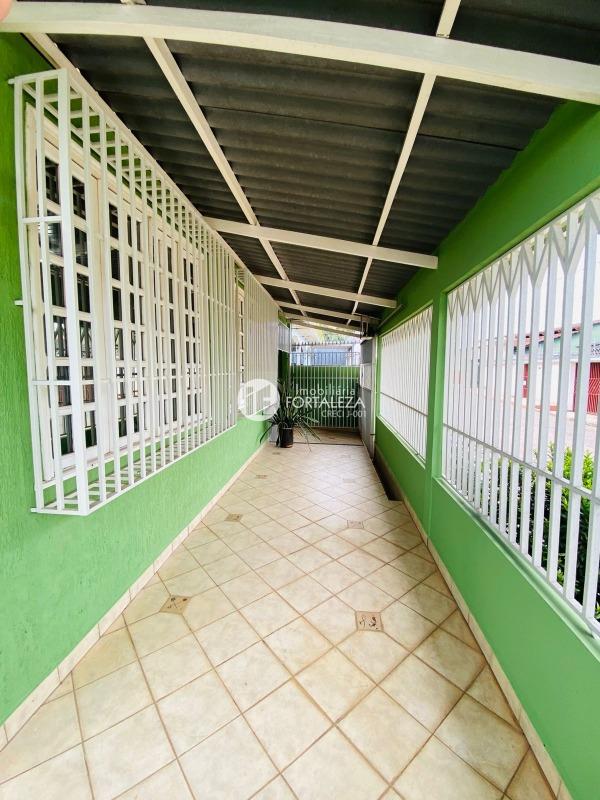 Casa à venda no Conjunto Castelo Branco: 