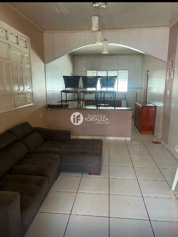 Casa à venda no Novo Horizonte: 