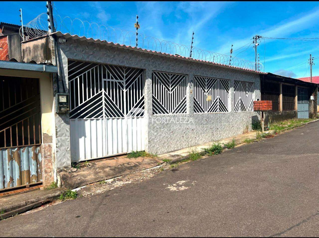 Casa à venda no Novo Horizonte: 