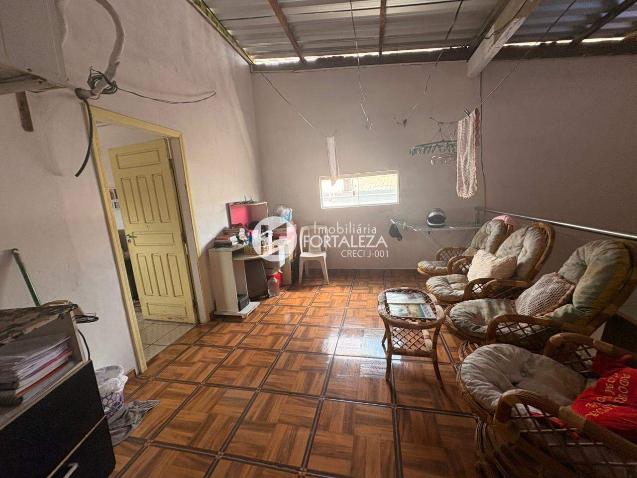 Casa Comercial à venda no Ivete Vargas: 