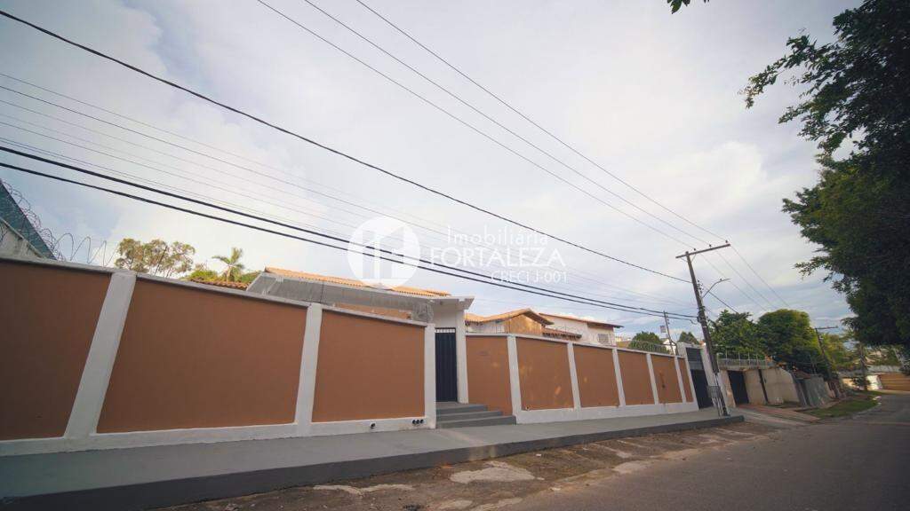 Casa Comercial para aluguel no Loteamento dos Engenheiros: 