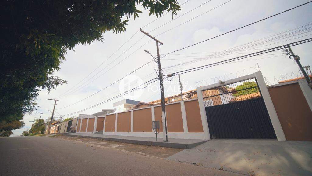 Casa Comercial para aluguel no Loteamento dos Engenheiros: 