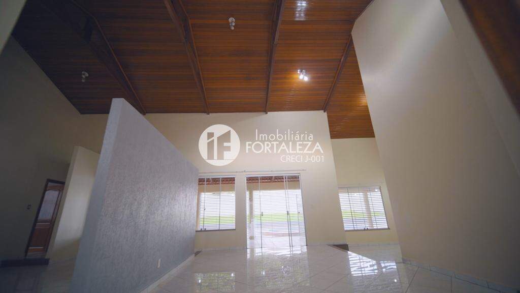 Casa Comercial para aluguel no Loteamento dos Engenheiros: 