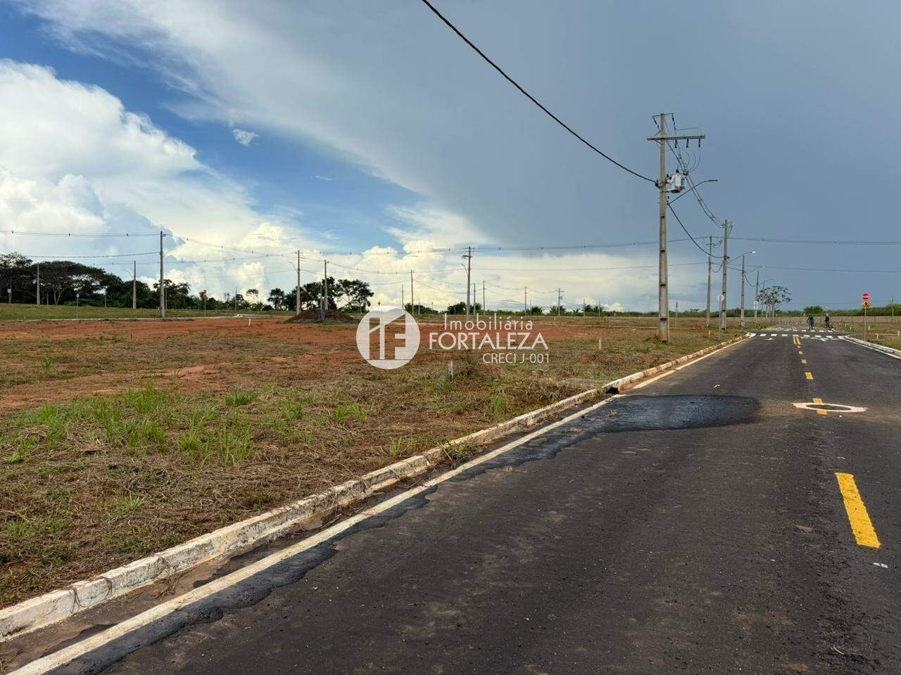 Lote em Condomínio à venda no Conjunto Jardim Universitário: 