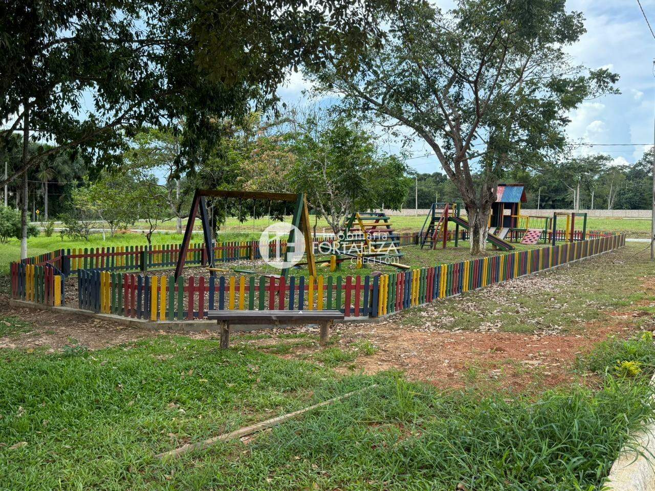 Lote em Condomínio à venda no Conjunto Jardim Universitário: 