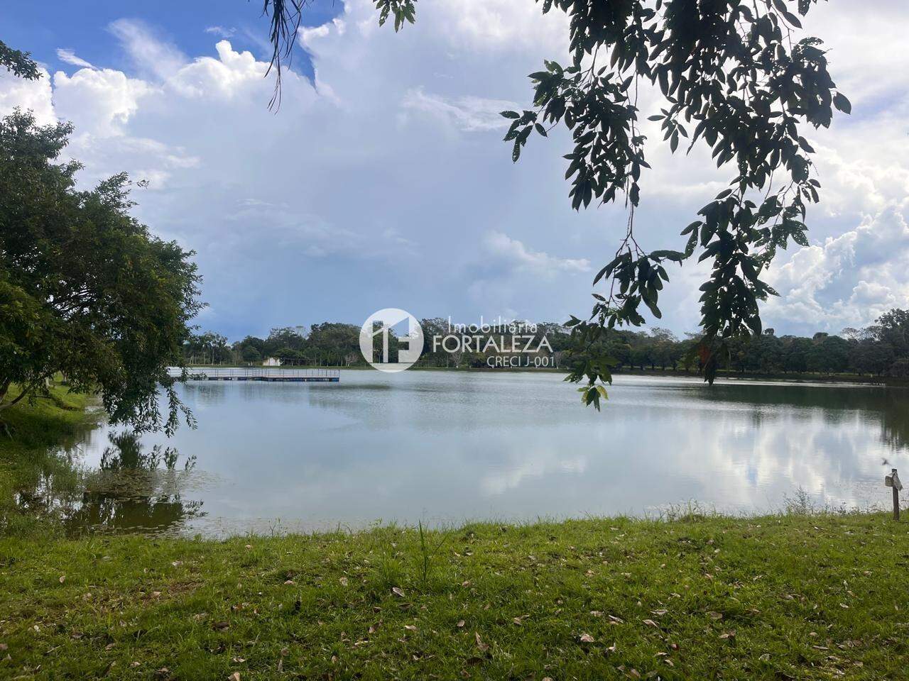 Lote em Condomínio à venda no Conjunto Jardim Universitário: 