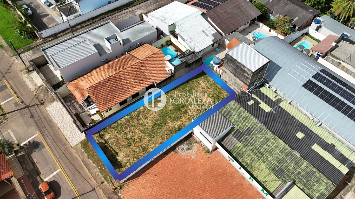 Terreno à venda no Conjunto Mariana: 