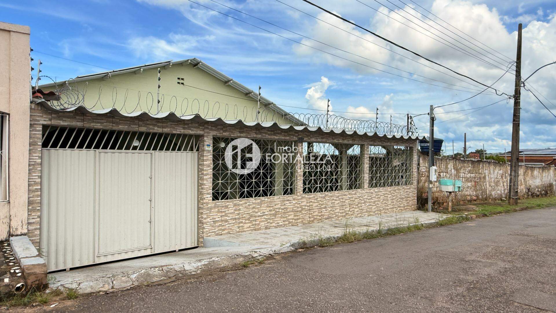 Casa Residencial à venda no Conjunto Bela Vista: 