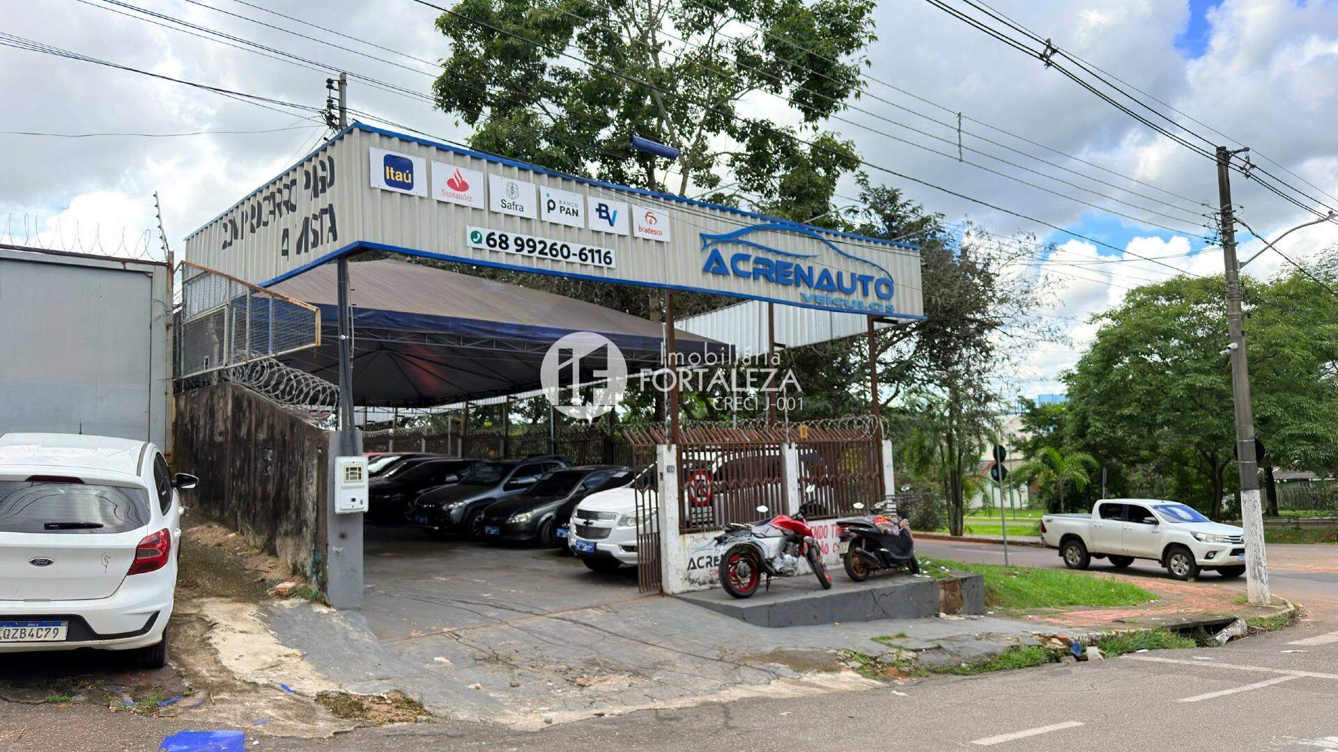 Área Comercial à venda no Bosque: 