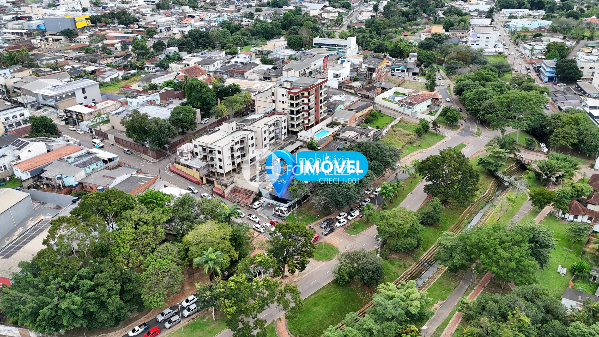 Área Comercial à venda no Bosque: 