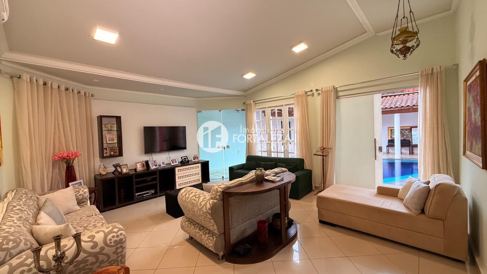 Casa Residencial à venda no 7º BEC: 