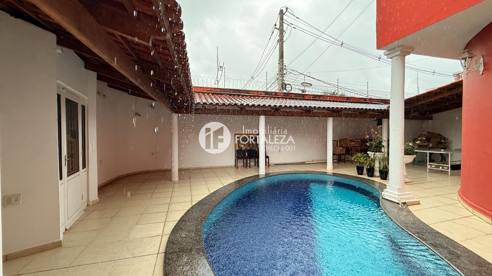 Casa Residencial à venda no 7º BEC: 